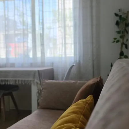 Apartment Helianthus, By Bloom In