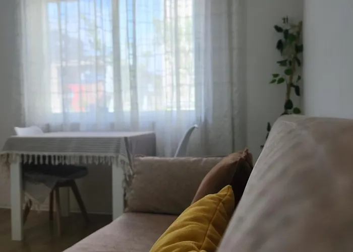 Apartman Helianthus, By Bloom In