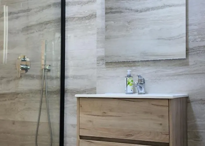 Helianthus, By Bloom In Apartament *